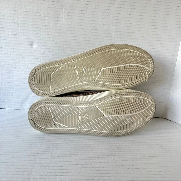 OCA Cariuma low stripe leopard print Canvas shoes - Picture 7 of 7